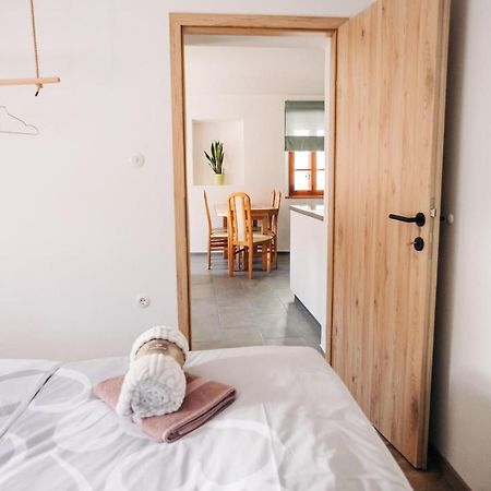 Stekner House Apartma Ljubno Εξωτερικό φωτογραφία